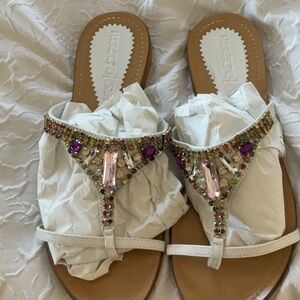 NWT MERCEDEH from Monte Carlo white leather and crystal jewels eu41 10 10.5